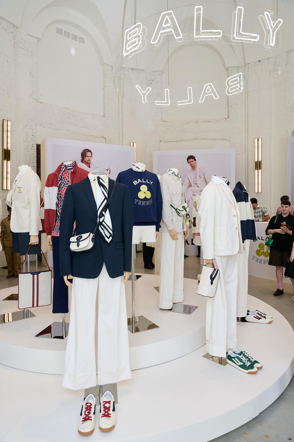 BALLY MEN SS 2026 - Foto #0