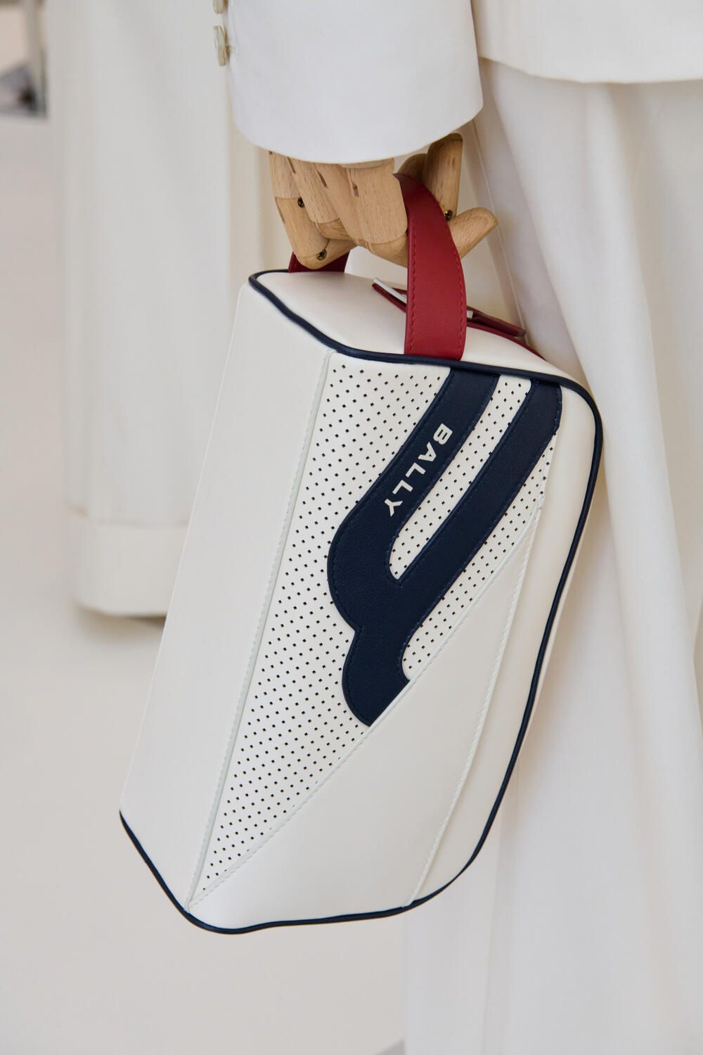 BALLY MEN SS 2026 - Foto #35