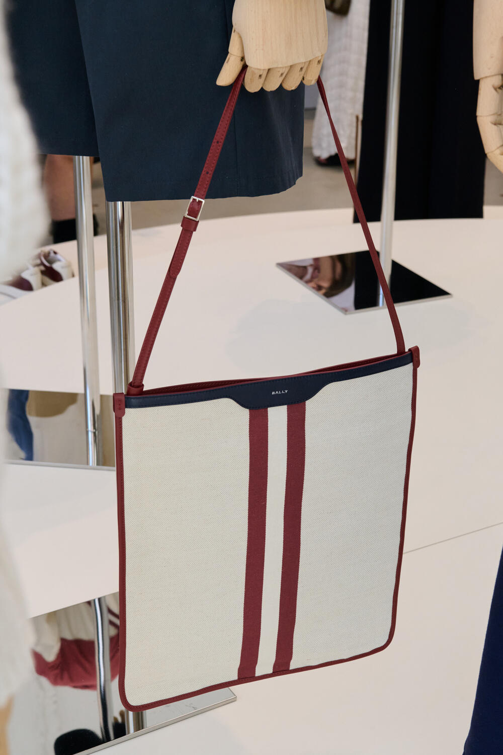 BALLY MEN SS 2026 - Foto #37