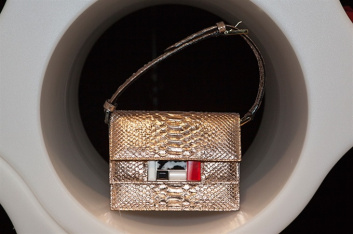 Fotoservizio/FW 2016-2017/WOMEN/10X10 ANITALIANTHEORY BY ALESSANDRO ENRIQUEZ/DP2/29