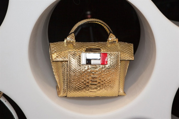 Fotoservizio/FW 2016-2017/WOMEN/10X10 ANITALIANTHEORY BY ALESSANDRO ENRIQUEZ/DP2/30