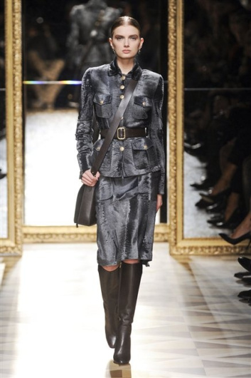 Fotoservizio/FW 2012-2013/WOMEN/SALVATORE FERRAGAMO/22