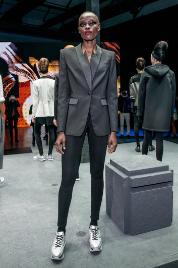 Fotoservizio/FW 2016-2017/WOMEN/HOGAN/DP2/4