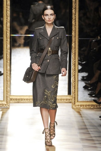 Fotoservizio/FW 2012-2013/WOMEN/SALVATORE FERRAGAMO/28