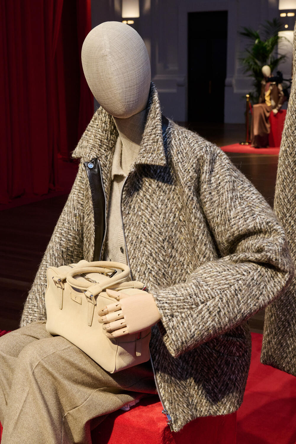 KITON WOMEN FW 26-27 - Foto #10