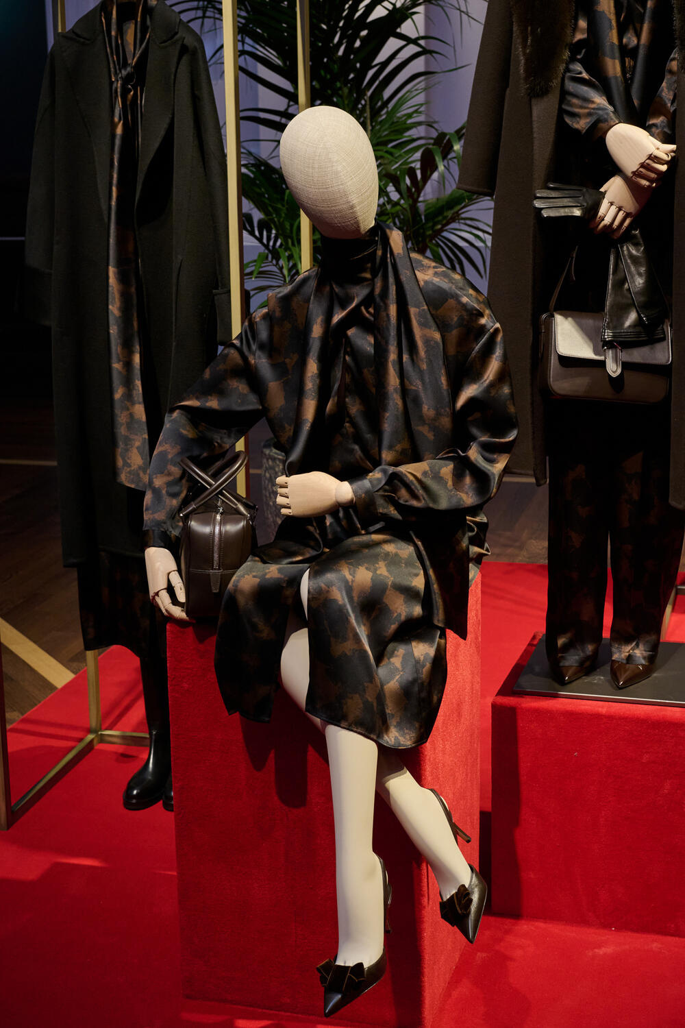 KITON WOMEN FW 26-27 - Foto #31