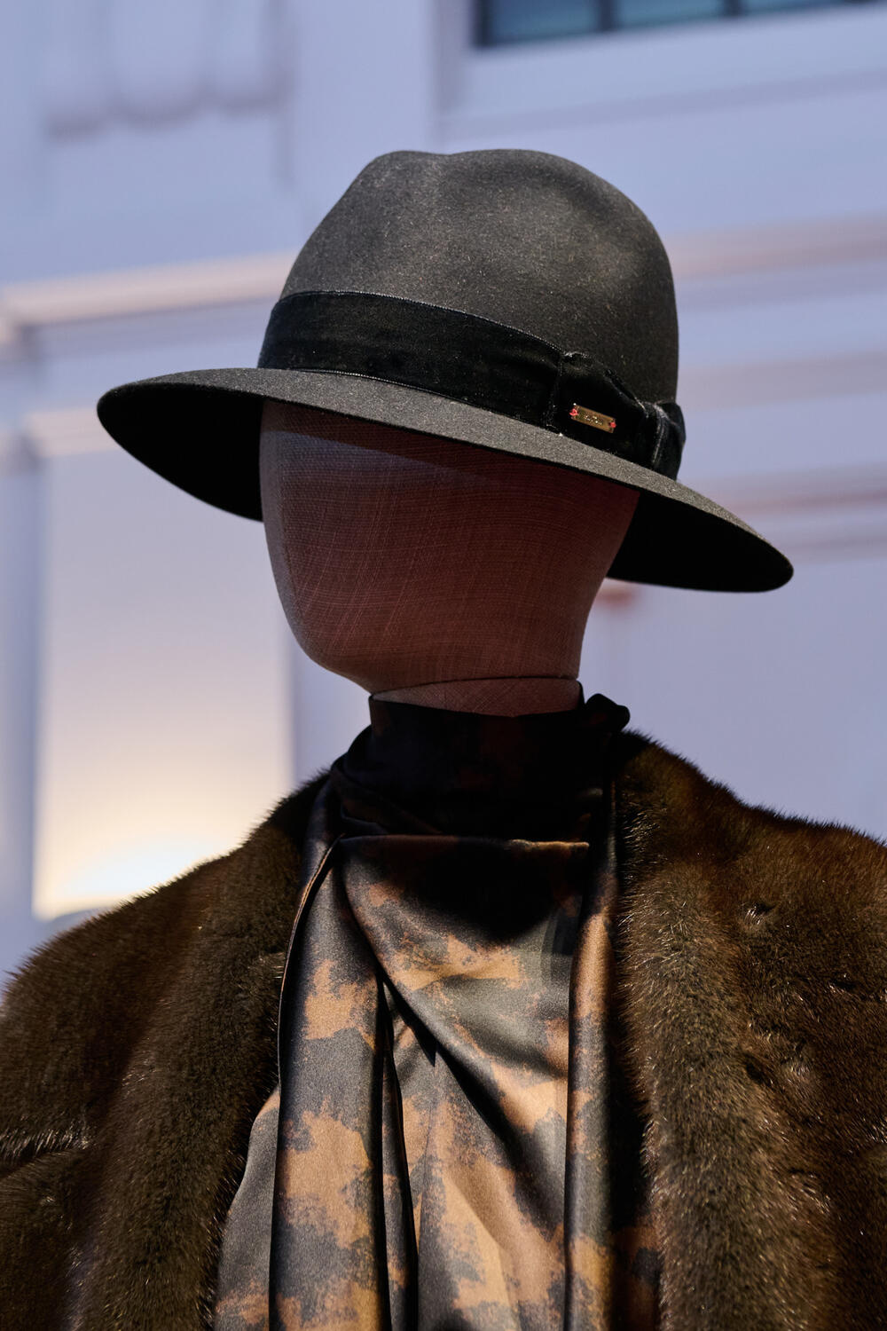 KITON WOMEN FW 26-27 - Foto #35