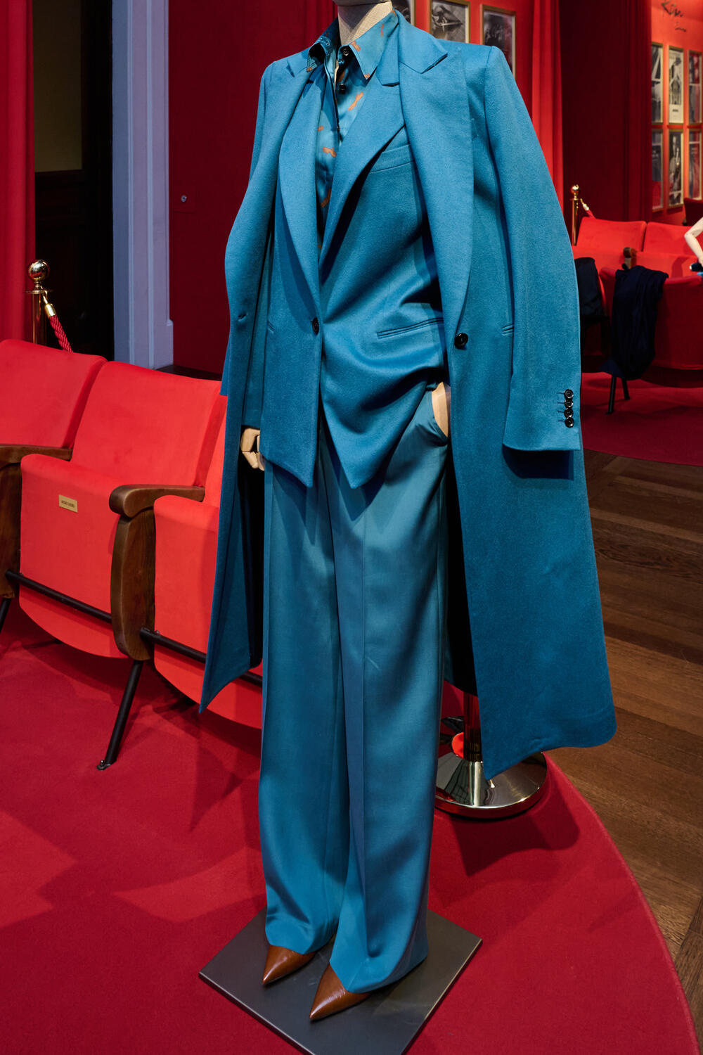 KITON WOMEN FW 26-27 - Foto #50