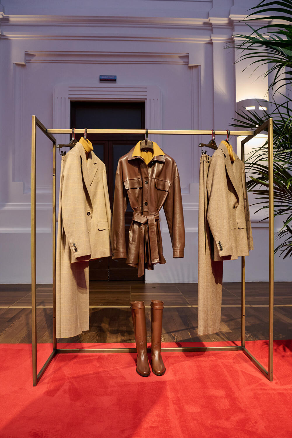 KITON WOMEN FW 26-27 - Foto #57