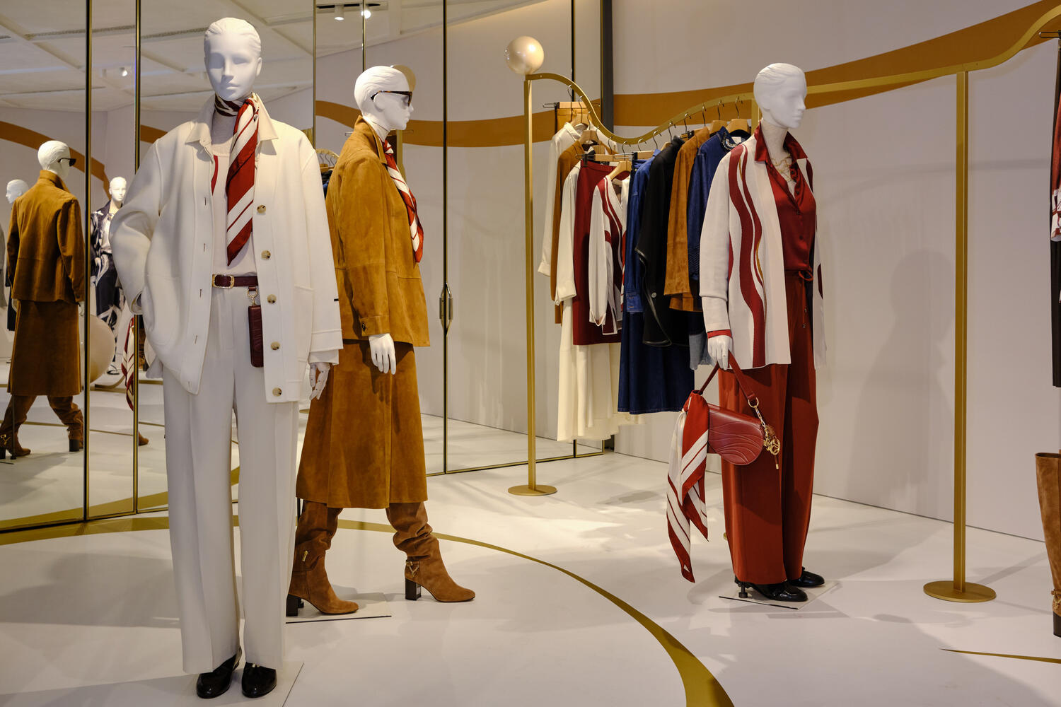 MARINA RINALDI WOMEN FW 26-27 - Foto #1