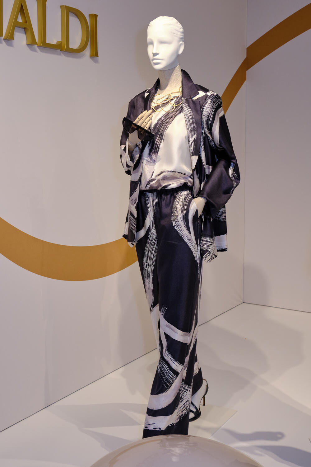 MARINA RINALDI WOMEN FW 26-27 - Foto #27