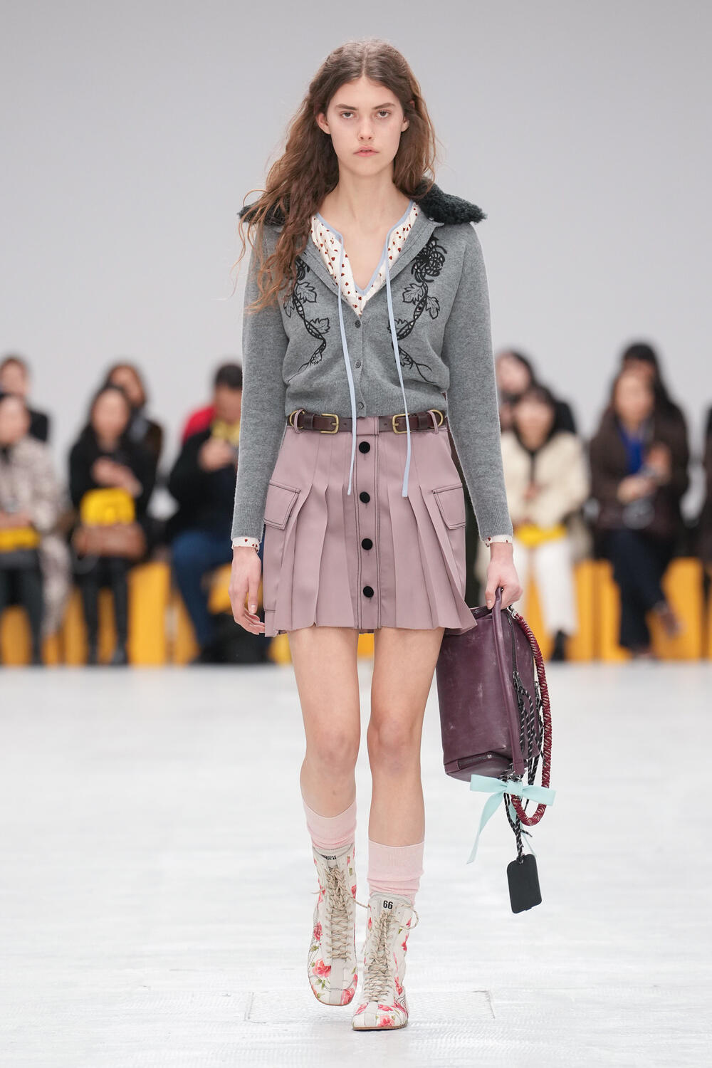 ONITSUKA TIGER WOMEN FW 26-27 - Foto #5