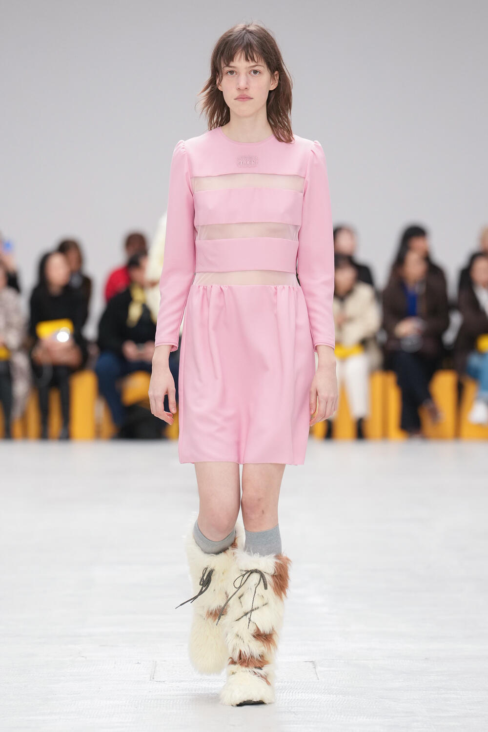 ONITSUKA TIGER WOMEN FW 26-27 - Foto #1