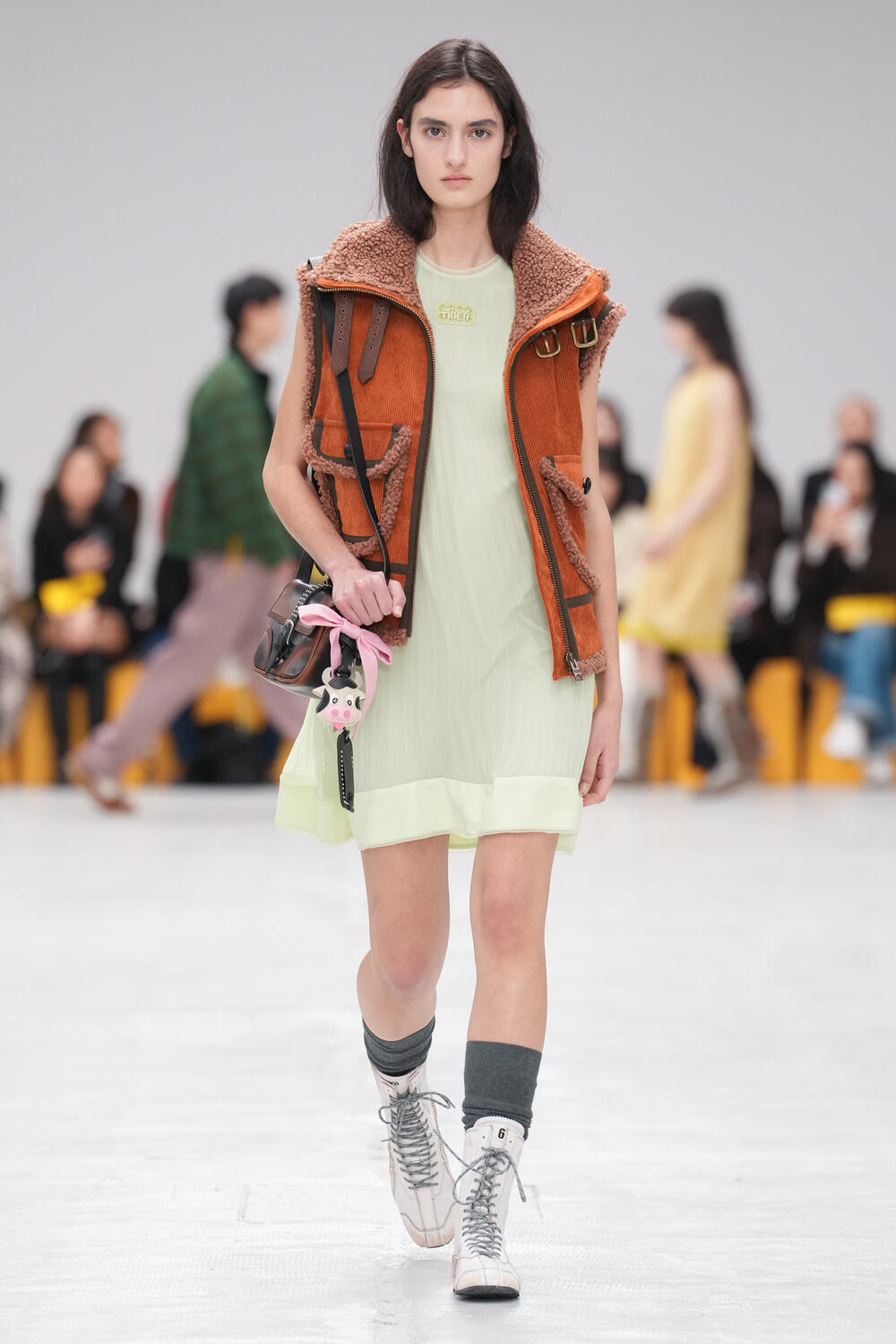 ONITSUKA TIGER WOMEN FW 26-27 - Foto #33