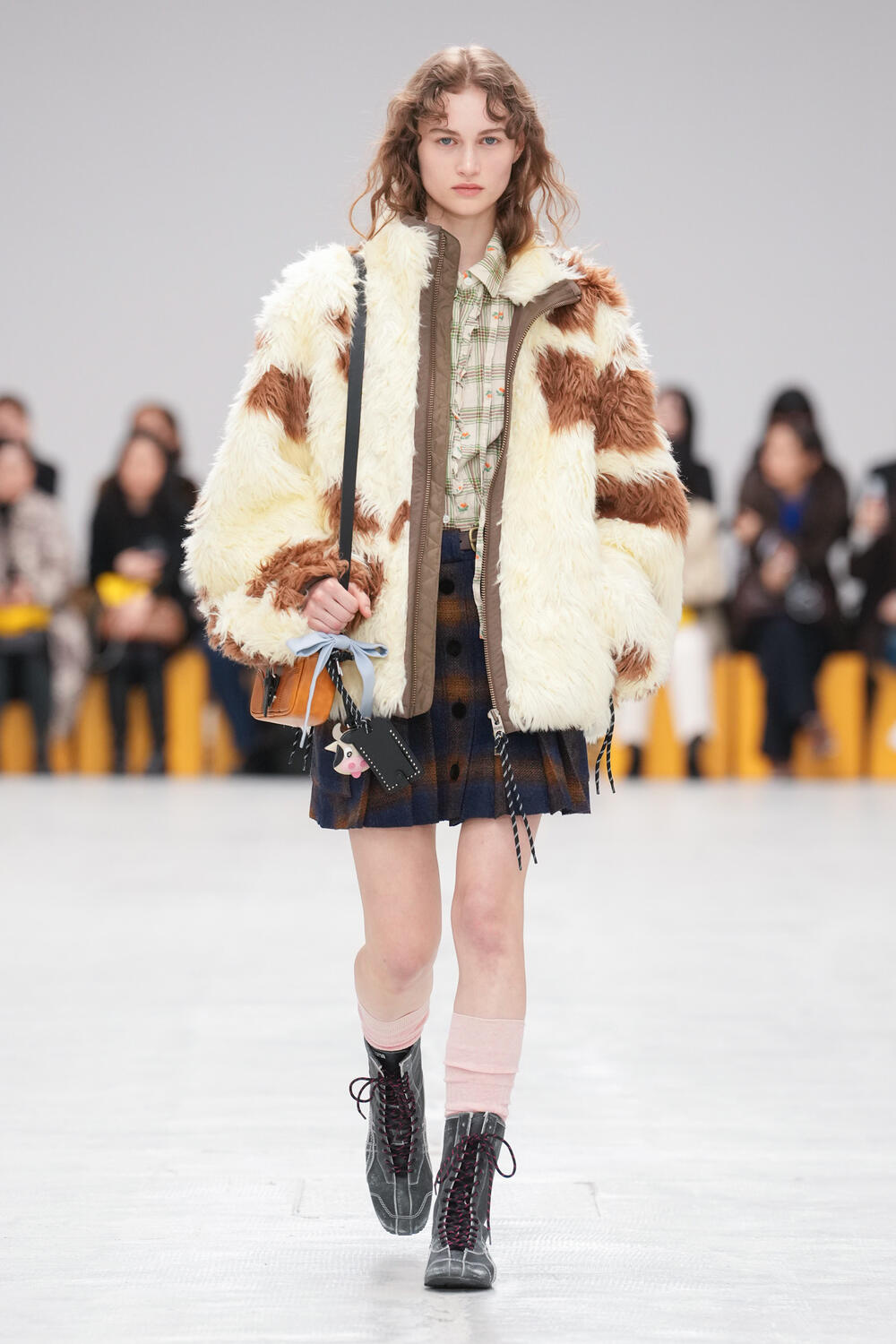 ONITSUKA TIGER WOMEN FW 26-27 - Foto #41