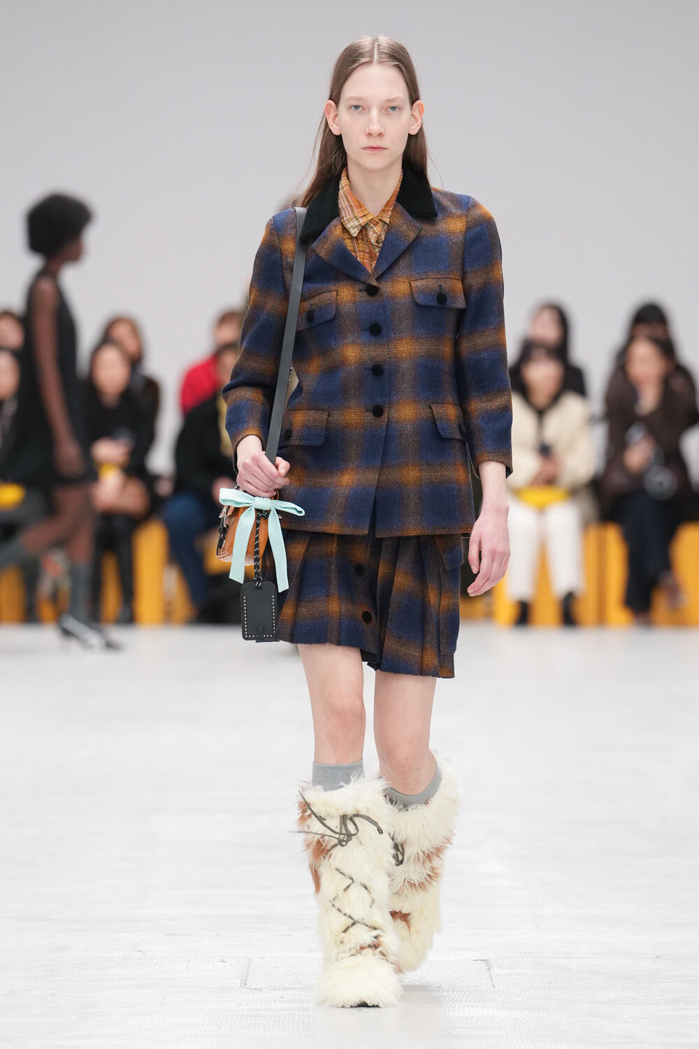 ONITSUKA TIGER WOMEN FW 26-27 - Foto #42