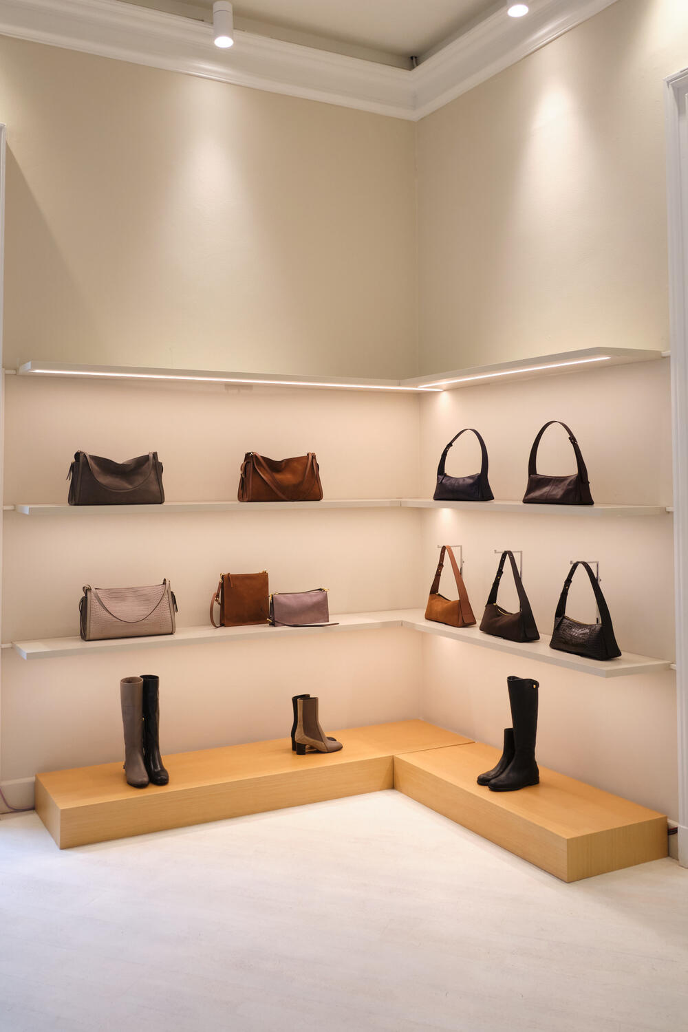 POLLINI WOMEN FW 26-27 - Foto #3