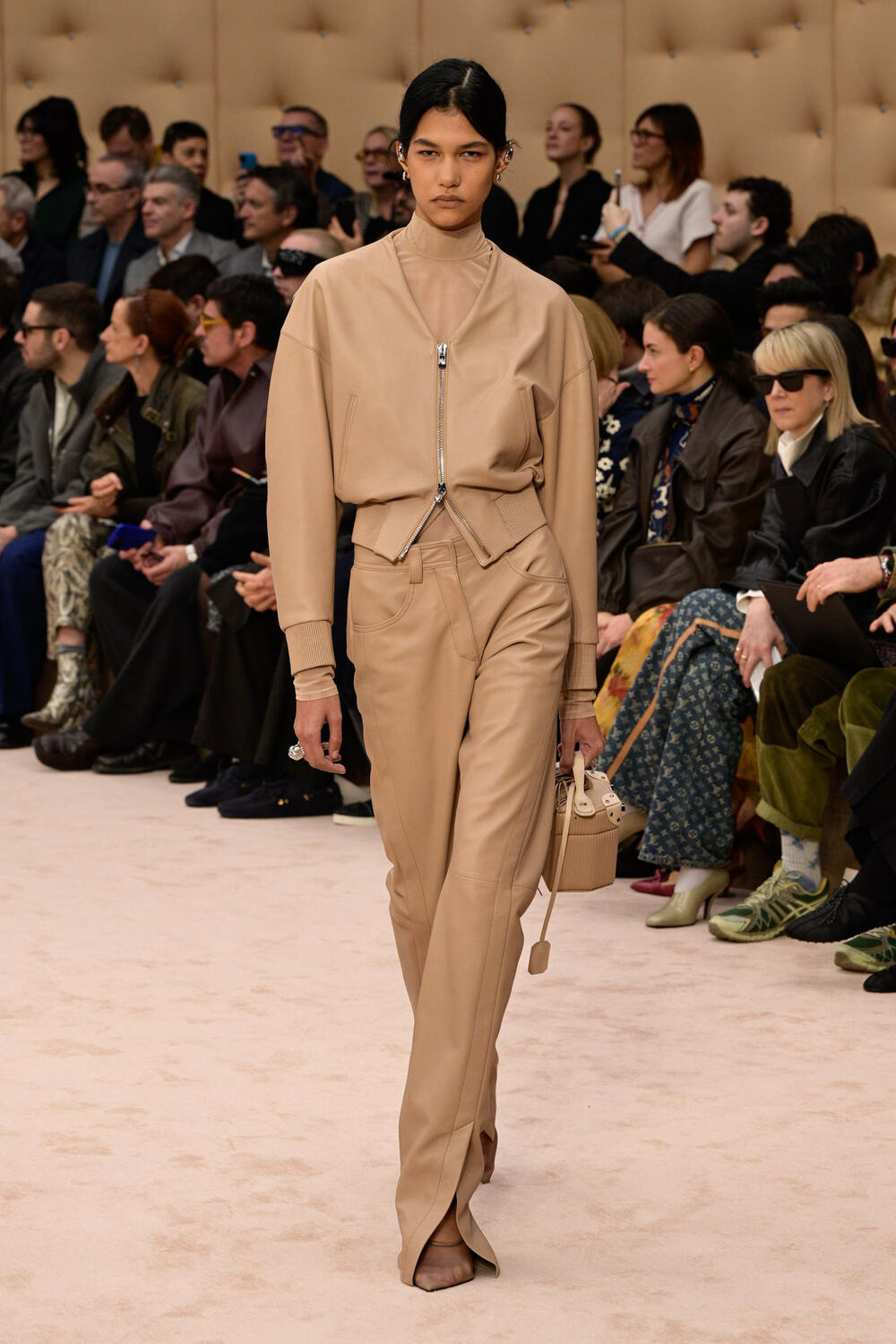 FERRARI WOMEN FW 26-27 - Foto #2