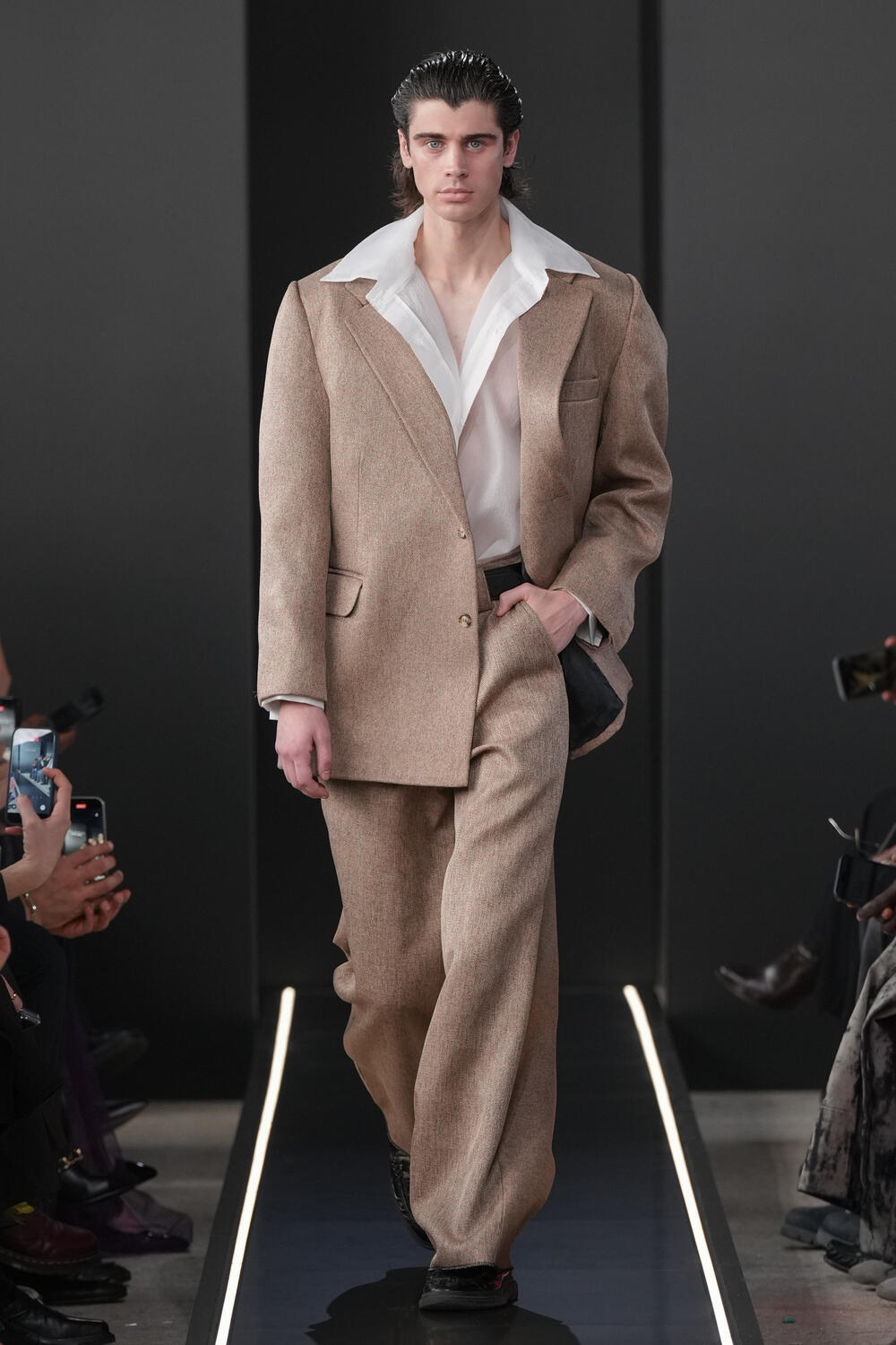 TOKYO JAMES WOMEN FW 26-27 - Foto #1