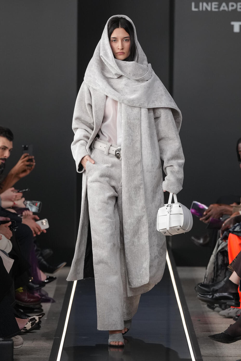 TOKYO JAMES WOMEN FW 26-27 - Foto #17