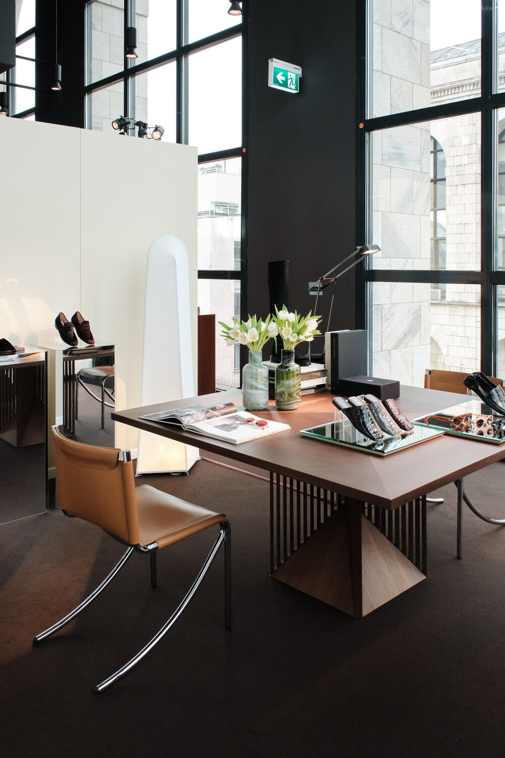 STUART WEITZMAN WOMEN FW 26-27 - Foto #4