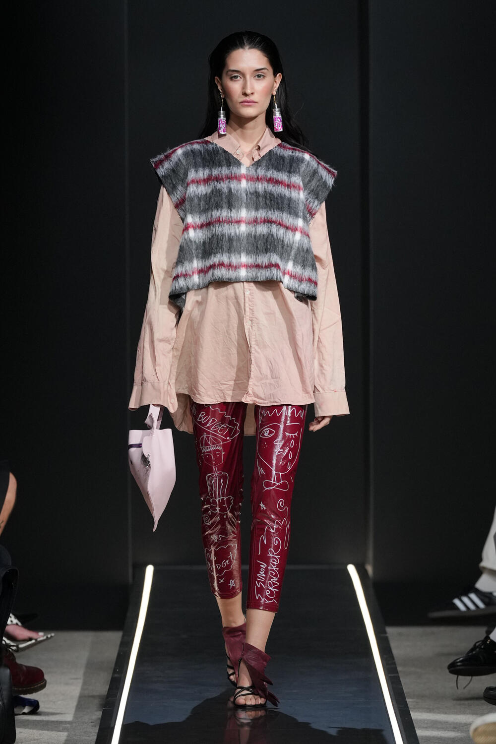 SIMON CRACKER WOMEN FW 26-27 - Foto #3