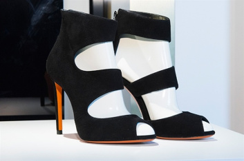 Fotoservizio/FW 2016-2017/WOMEN/SANTONI/DP2/12