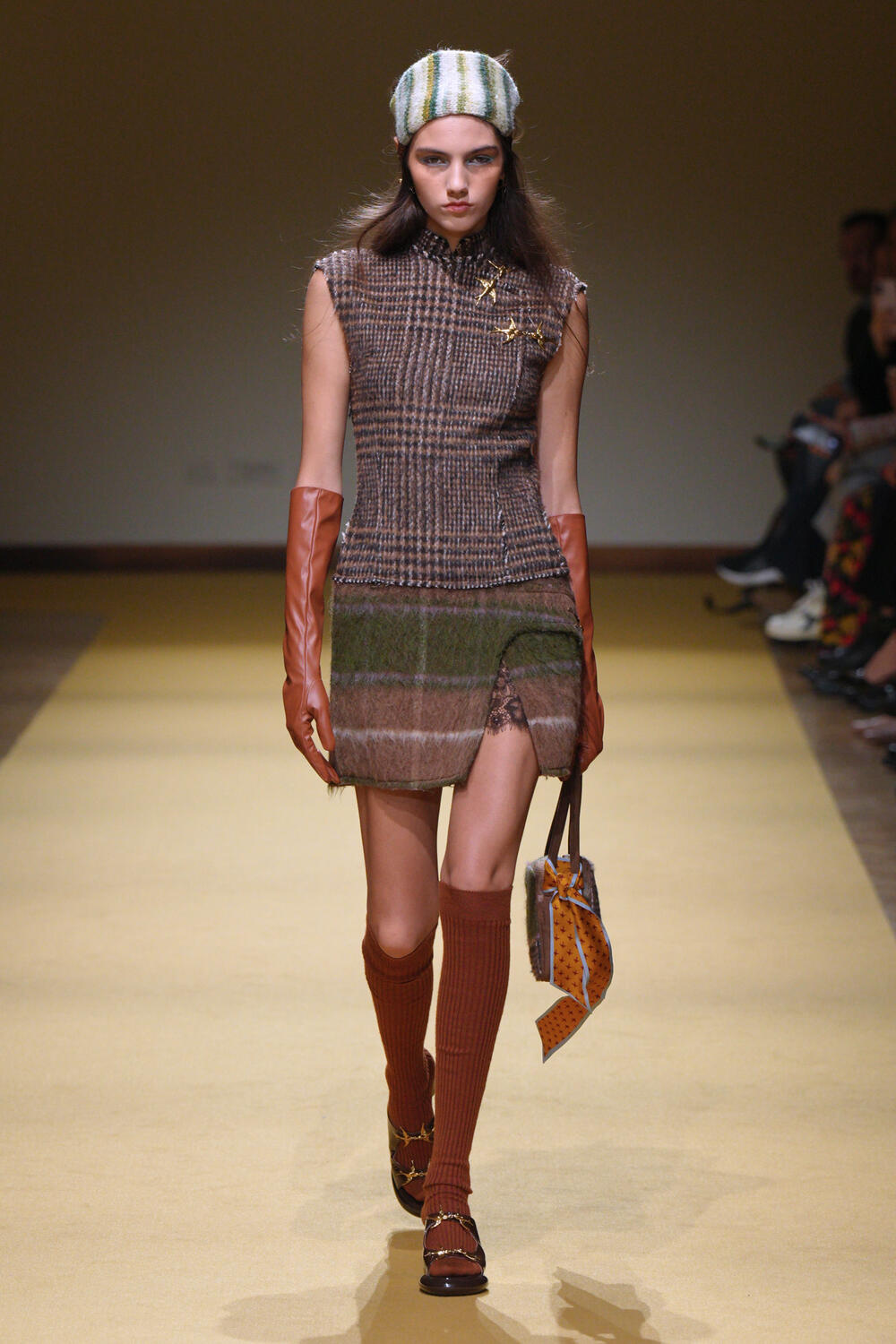 HUI WOMEN FW 26-27 - Foto #3