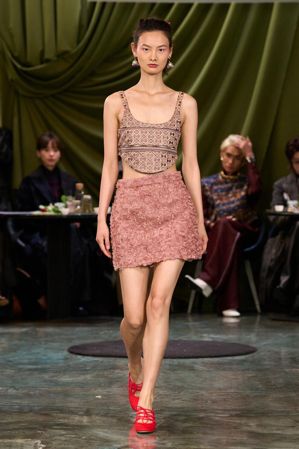 HUI WOMEN SS 2026 - Foto #32