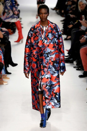Fotoservizio/FW 2016-2017/WOMEN/EMILIO PUCCI/DP2/4
