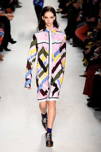 Fotoservizio/FW 2016-2017/WOMEN/EMILIO PUCCI/DP2/17