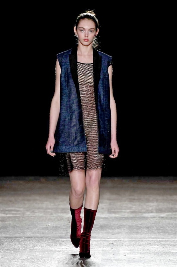 Fotoservizio/FW 2016-2017/WOMEN/CRISTIANO BURANI/DP2/3