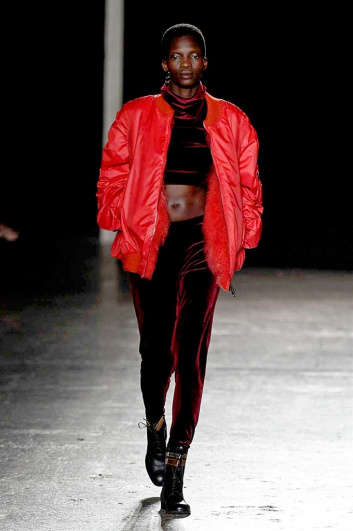 Fotoservizio/FW 2016-2017/WOMEN/CRISTIANO BURANI/DP2/14