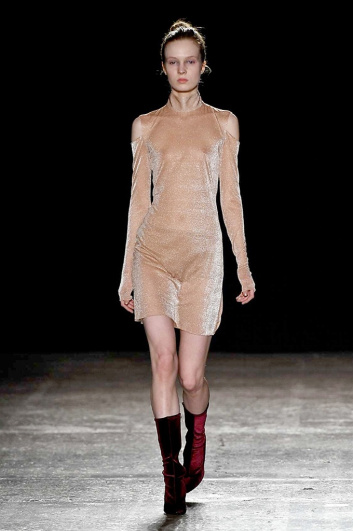 Fotoservizio/FW 2016-2017/WOMEN/CRISTIANO BURANI/DP2/7