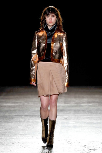 Fotoservizio/FW 2016-2017/WOMEN/CRISTIANO BURANI/DP2/8