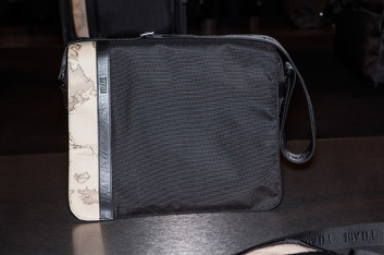 Fotoservizio/FW 2016-2017/WOMEN/ALVIERO MARTINI 1 CLASSE/DP2/7