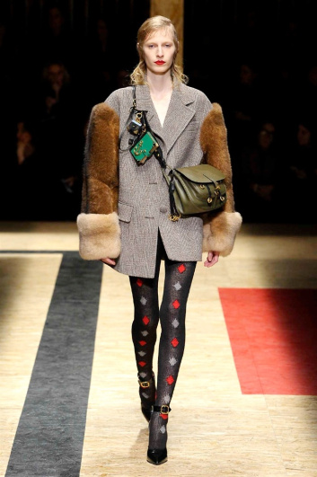 Fotoservizio/FW 2016-2017/WOMEN/PRADA/DP2/6