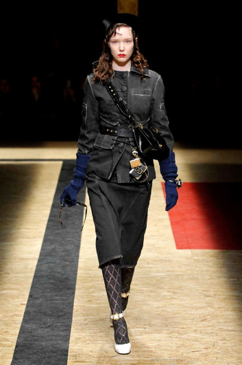 Fotoservizio/FW 2016-2017/WOMEN/PRADA/DP2/11