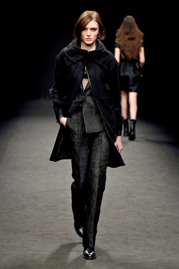 Fotoservizio/FW 2016-2017/WOMEN/BYBLOS MILANO/DP2/2