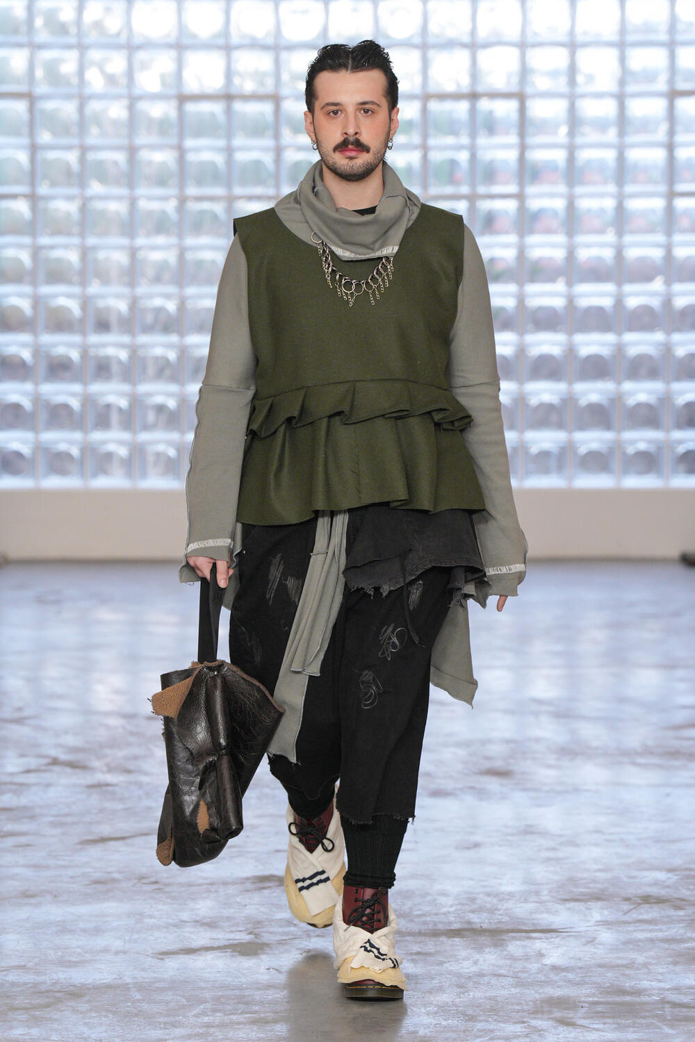 SIMON CRACKER MEN FW 26-27 - Foto #9