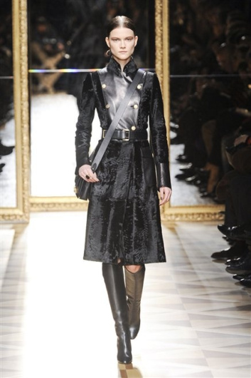 Fotoservizio/FW 2012-2013/WOMEN/SALVATORE FERRAGAMO/1