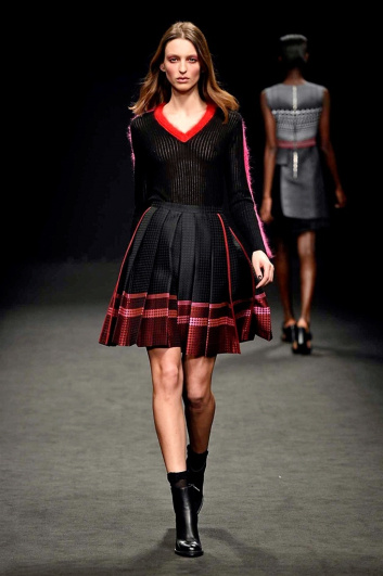 Fotoservizio/FW 2016-2017/WOMEN/BYBLOS MILANO/DP2/1