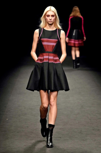 Fotoservizio/FW 2016-2017/WOMEN/BYBLOS MILANO/DP2/2