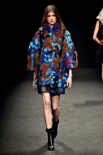 Fotoservizio/FW 2016-2017/WOMEN/BYBLOS MILANO/DP2/3