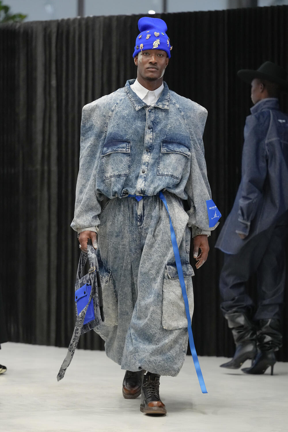 VICTOR HART MEN FW 26-27 - Foto #1