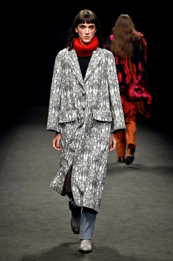 Fotoservizio/FW 2016-2017/WOMEN/BYBLOS MILANO/DP2/8