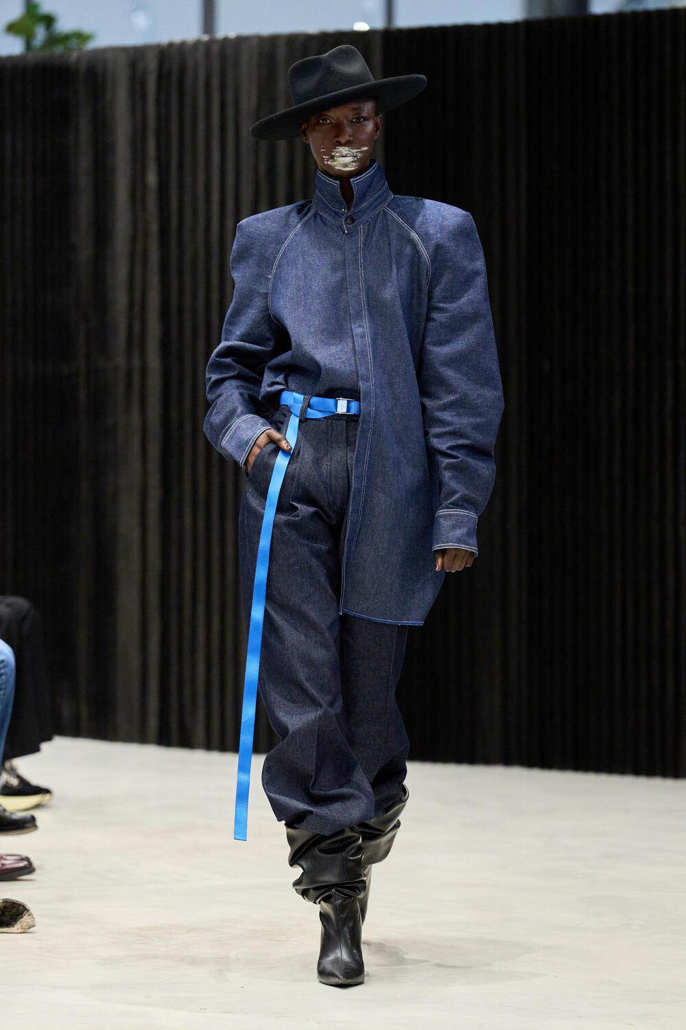 VICTOR HART MEN FW 26-27 - Foto #0