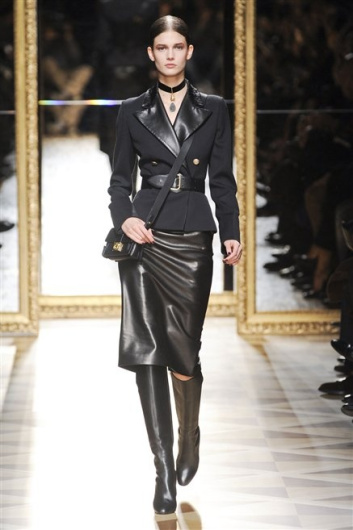 Fotoservizio/FW 2012-2013/WOMEN/SALVATORE FERRAGAMO/4