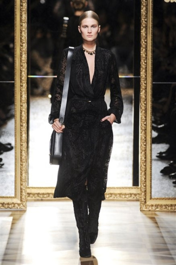 Fotoservizio/FW 2012-2013/WOMEN/SALVATORE FERRAGAMO/10