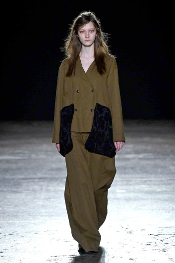 Fotoservizio/FW 2016-2017/WOMEN/UMA WANG/DP2/3